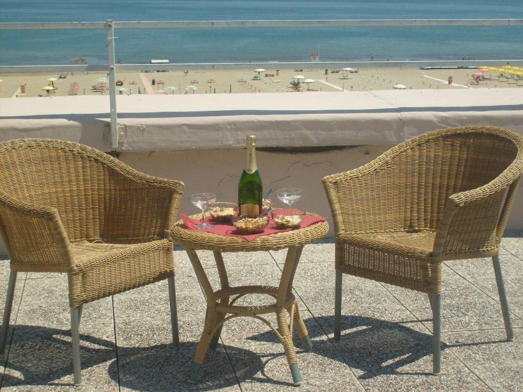 Hotel Bel Air Rivazzurra Di Rimini Ngoại thất bức ảnh