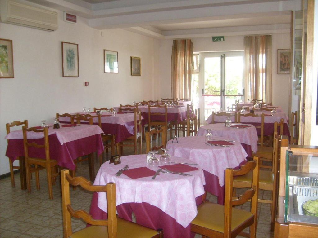 Hotel Bel Air Rivazzurra Di Rimini Ngoại thất bức ảnh